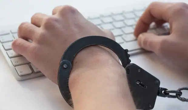 Жителя Новочеркасска задержали за письма с угрозами военным