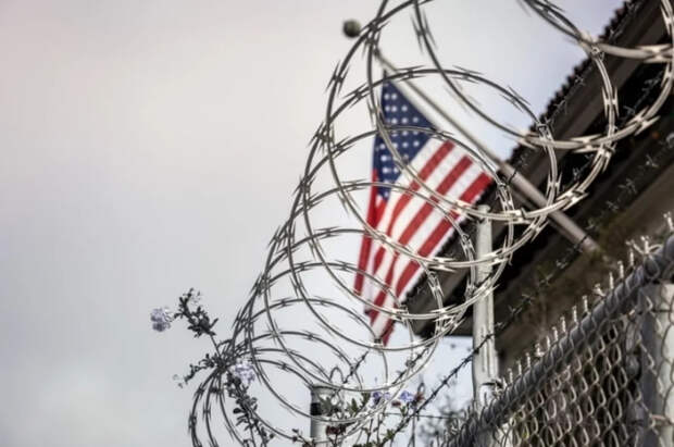 Убийца Леннона и маньяк Берковиц могут выйти на свободу в США