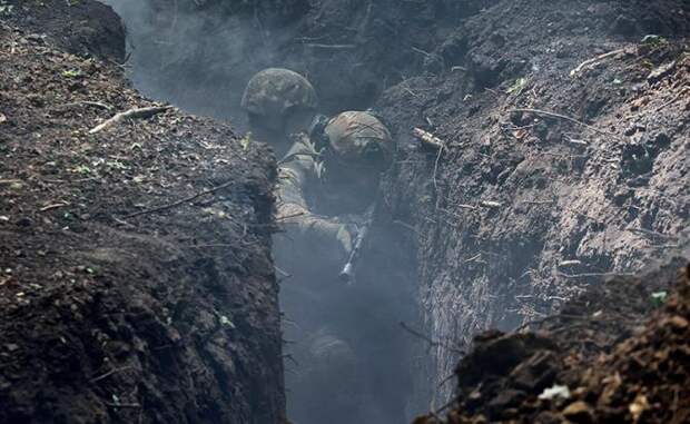 Заградотряды ВСУ: Пехота пыталась уйти из Купянска и полегла под огнем «нациков»