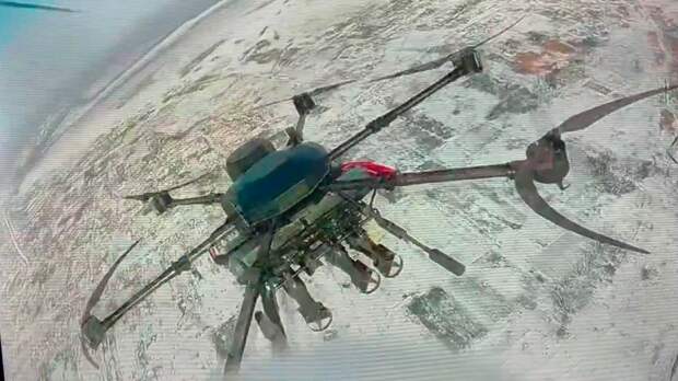 Расчеты FPV-дронов тараном сбили три «Бабы-яги» противника под Сумами