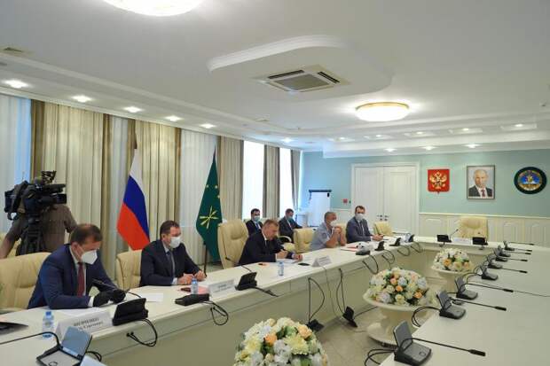 В Адыгее в 2020 году обеспечат жильем 98 детей-сирот