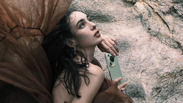 Находки флагманской модели смартфона Huawei Pura 70 Ultra