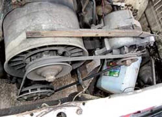 Дополнительный генератор всегда заряжает АКБ, нагруженную отопителем и «музыкой».