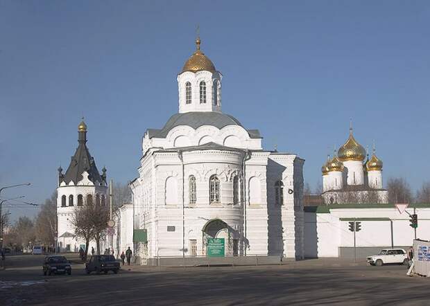 Богоявленско-Анастасиин кафедральный собор (РПЦ). Здесь в настоящее время находится Феодоровская икона Божьей Матери