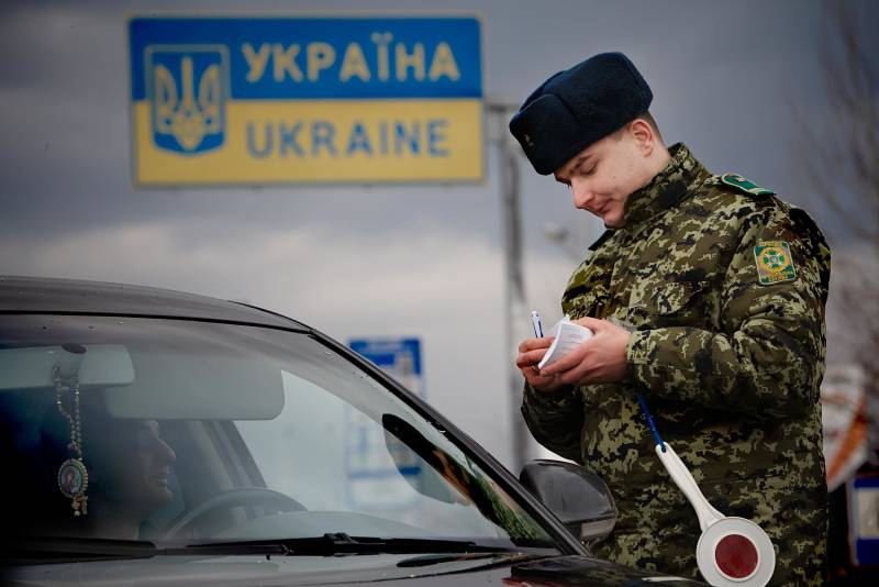 В Киеве: россияне рвутся на Украину