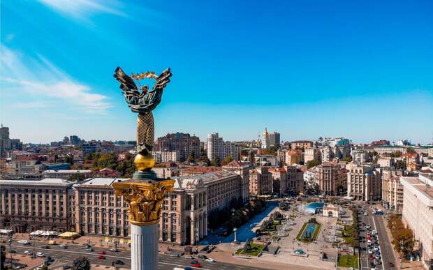 Советник мэра Киева сообщил о решении снести памятник Чкалову