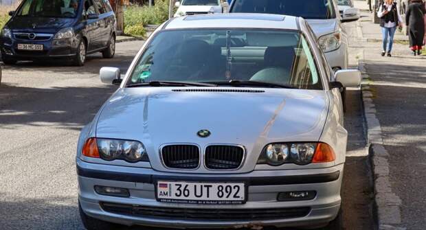 На чем ездят в бывших республиках СССР?