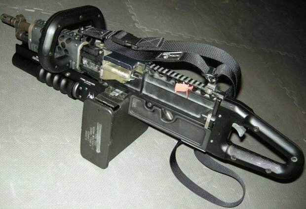 Stoner 63: развитие. «Цепная пила» и RobArm M96 Expeditionary Rifle