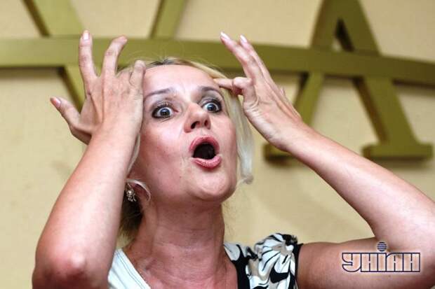 Тихо шифером шурша… Или до чего довела Ирину Фарион маниакальная ненависть к России Тихо шифером шурша… Или до чего довела Ирину Фарион маниакальная ненависть к России