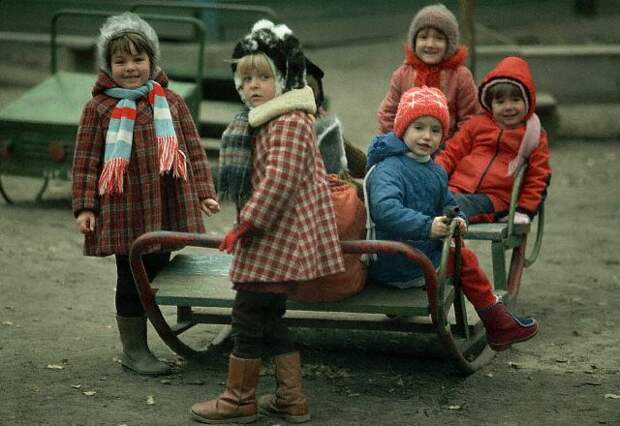 25 особенно близких нам фотографий из ностальгической эпохи СССР