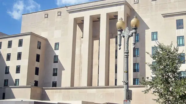 Госдеп настоял на отмене мероприятия в память о встрече советских и американских солдат на Эльбе