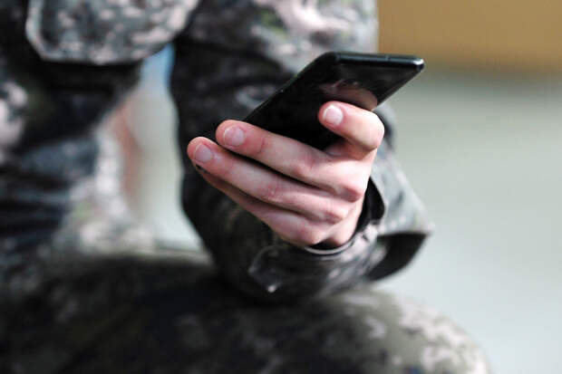 РИА: спецслужбы РФ получили доступ к смартфону подполковника ВСУ Мурзановского