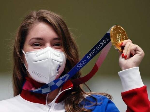 Стрелок Бацарашкина принесла России первую золотую медаль в Токио