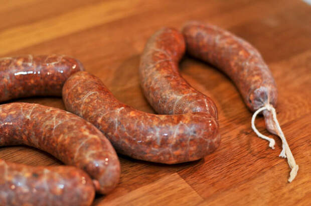 Домашняя Чоризо. \ Фото: anzalimarket.com.