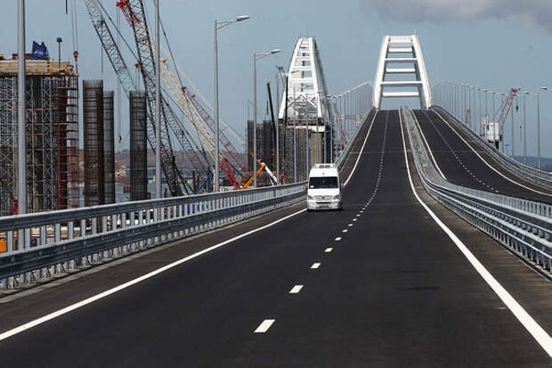 Крымский мост перед открытием