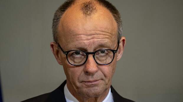 Мерц назвал условие для переговоров с Россией