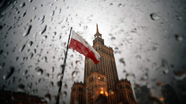 Политолог Бондаренко назвал бредом стремление Польши иметь собственное ядерное оружие