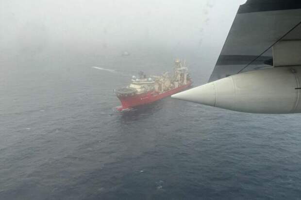Спасательные и поисковые работы до сих пор продолжается, хотя надежд на лучшую судьбу «Титана» и его пассажиров уже не осталось. | Фото: aljazeera.com.