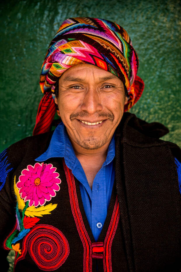 28. Мужчина из племени киче майя люди, мир, страны, фото