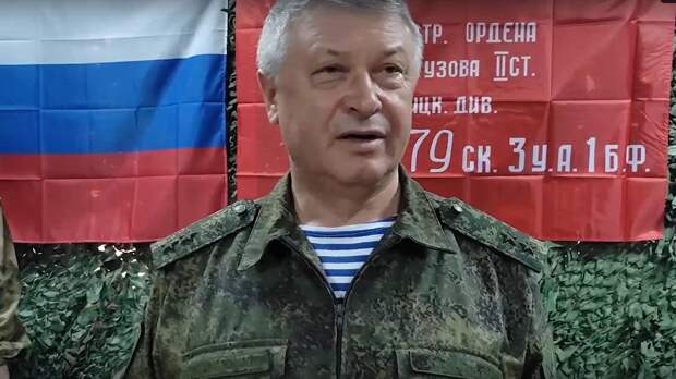 Mash назвал приметы подозреваемого в покушении на генерала Алексеева в Москве