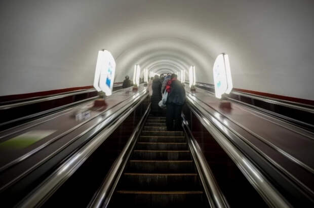 В Киеве ограничили работу метро из-за отсутствия электричества