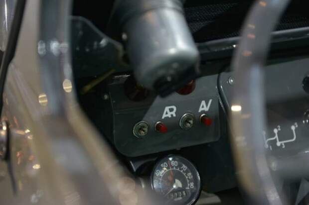 Ситроен с двумя моторами. Один из самых редких и необычных внедорожников