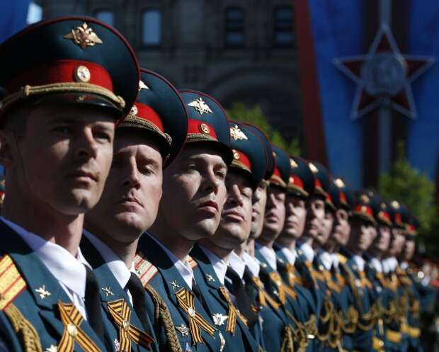 В Минобороны ФРГ призвали РФ обмениваться с НАТО данными о численности войск