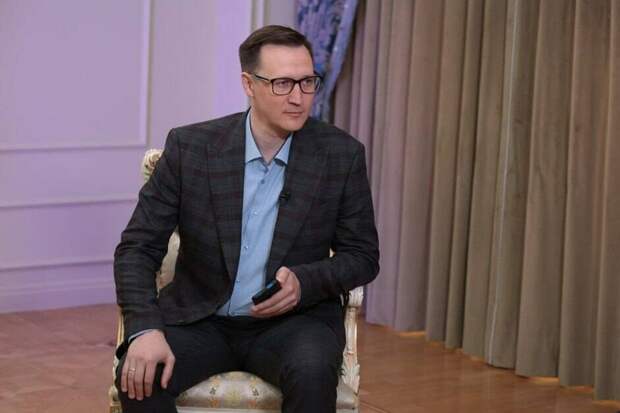 «Реальное время» басмасына яңа баш мөхәррире билгеләнде