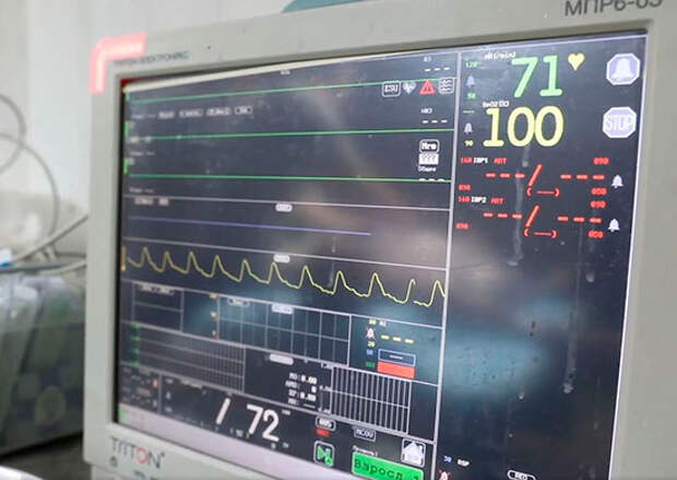 Минобороны России опубликовало кадры работы военных врачей Западного военного округа по оказанию медицинской помощи мирным жителям в ходе проведения специальной военной операции