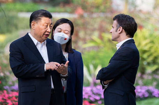 Le Figaro: Макрон на встрече с Си Цзиньпином остался без любимого десерта