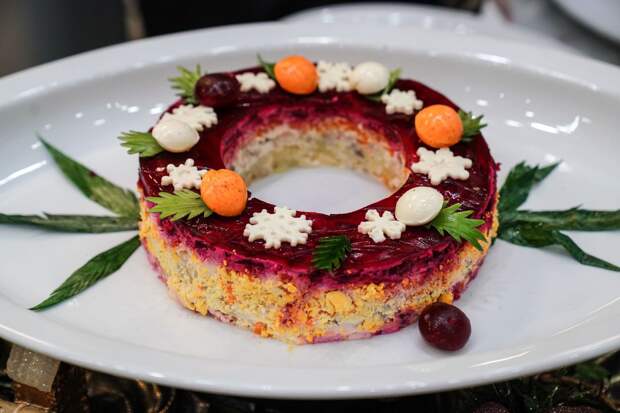 Сельдь под шубой стала самым популярным заказом в московские СИЗО