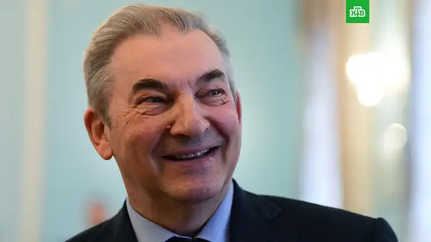 Мэр Москвы поздравил с юбилеем Владислава Третьяка