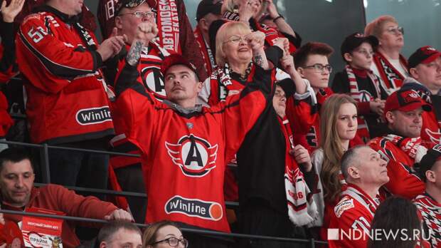 Гостевые матчи «Автомобилиста» в плей-офф покажут в торговых центрах