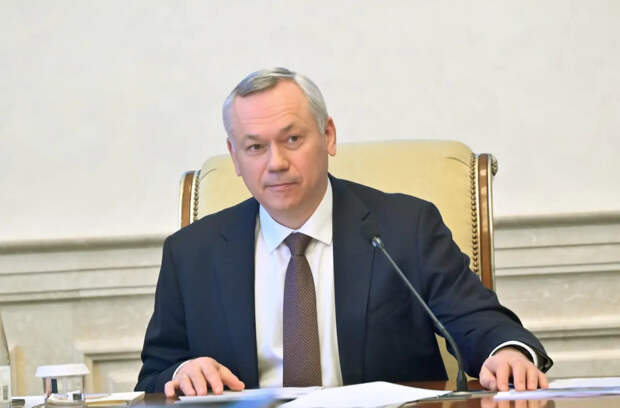 Губернатор Травников призвал госслужащих поддержать сбор средств для бойцов СВО