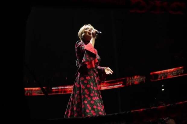 Певица из Новосибирска Пелагея разыскивает имущество известного хоккеиста