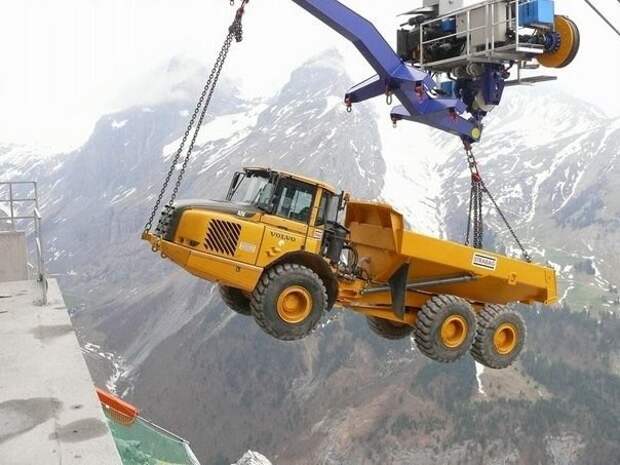 Как парят в воздухе многотонные машины в Альпах! tvmadeingermany, альпы, грузовик, стройка, факты