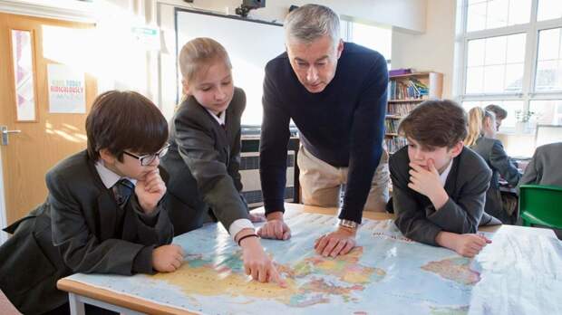 Какой сегодня праздник: 18 августа – День географа