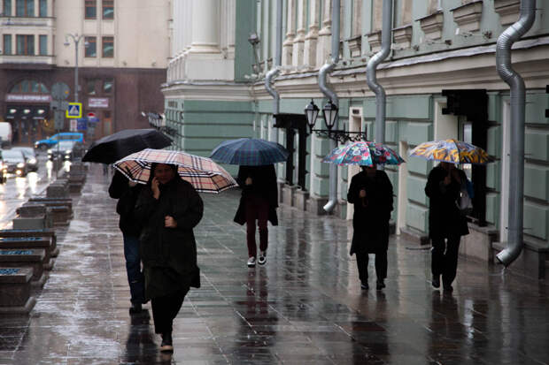 Синоптик Шувалов: количество снега и дождя в регионах России в мае превысит норму