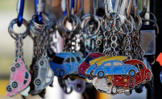 Cобрание владельцев VW Beetle в Бразилии beetle, volkswagen, бразилия, жук