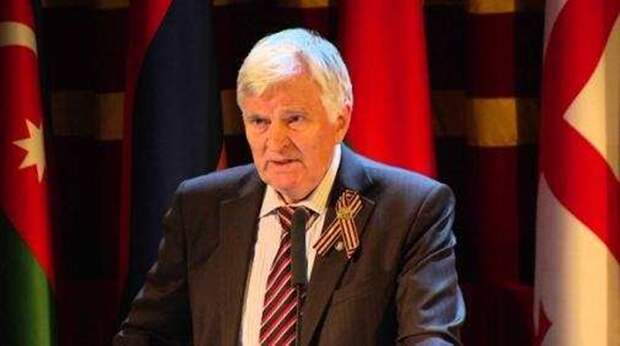 Академик Толочко рассказал, по каким границам развалится Украина