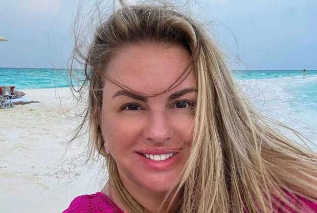 Анна Семенович: «Я пью кровь мужчин!»