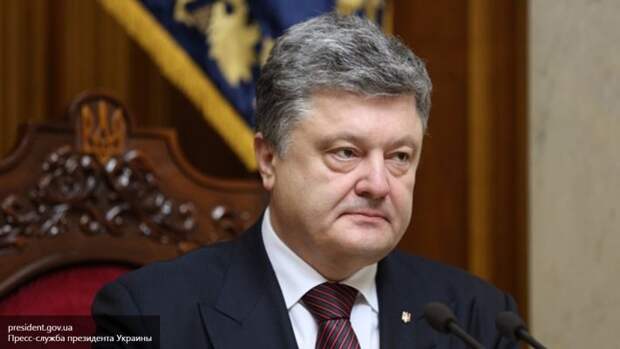 Порошенко навсегда запретил Украине возвращать России госдолг