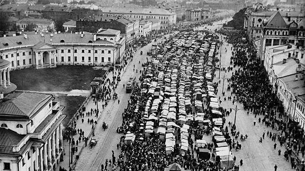 Сухаревский рынок 20-х годов был не менее колоритным местом, чем Черкизовский 90-х 