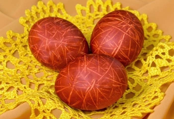 Расскажу и покажу как и чем красиво украсить яйца на праздник!-9