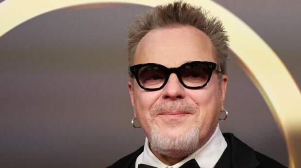 Стилист Очилов заявил, что Пресняков побрился налысо "специально для хайпа"