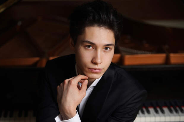 Энджел Вонг