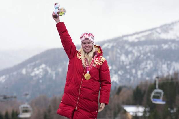 Горнолыжница Ворончихина посвятила второе золото Паралимпиады своим тренерам