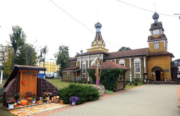 Престольный праздник в Крестовоздвиженском храме г. Осиповичи.