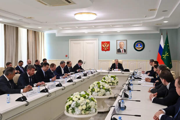 Глава Адыгеи провёл совещание по вопросам озеленения Майкопа