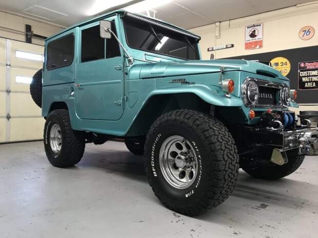 Toyota Land Cruiser FJ40 после тщательной реставрации
